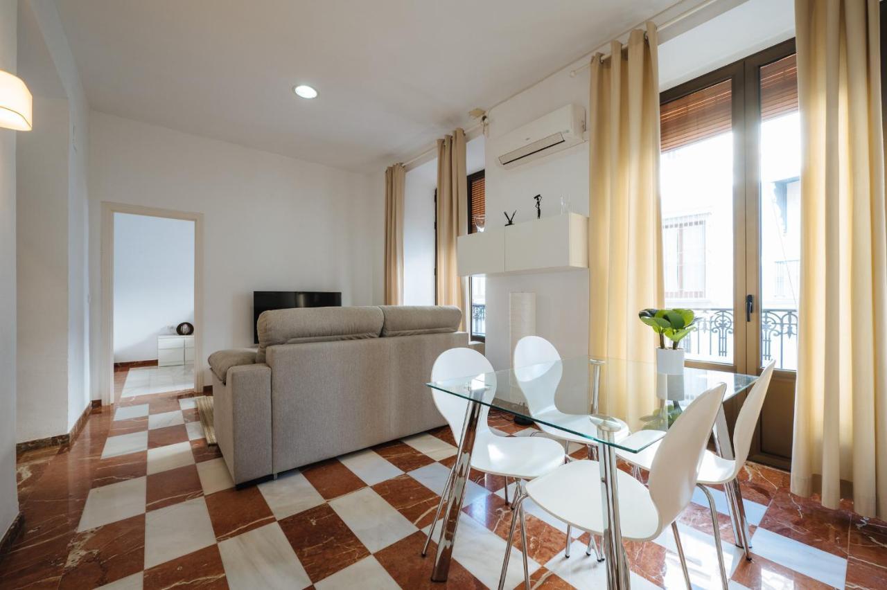 Apartamento De Lujo Junto A La Catedral 塞维利亚 外观 照片